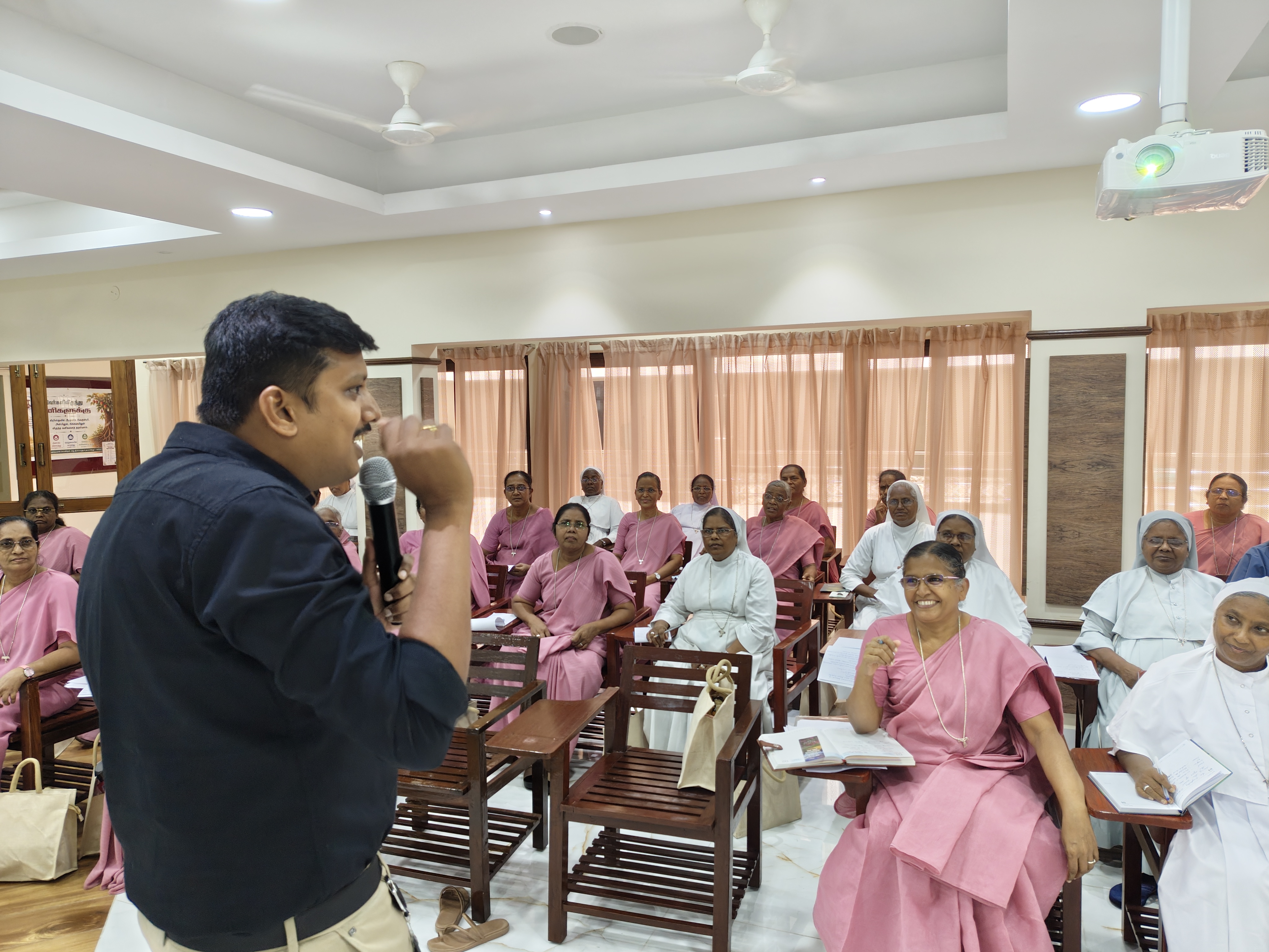St. Thomas Shrine · Communication Session